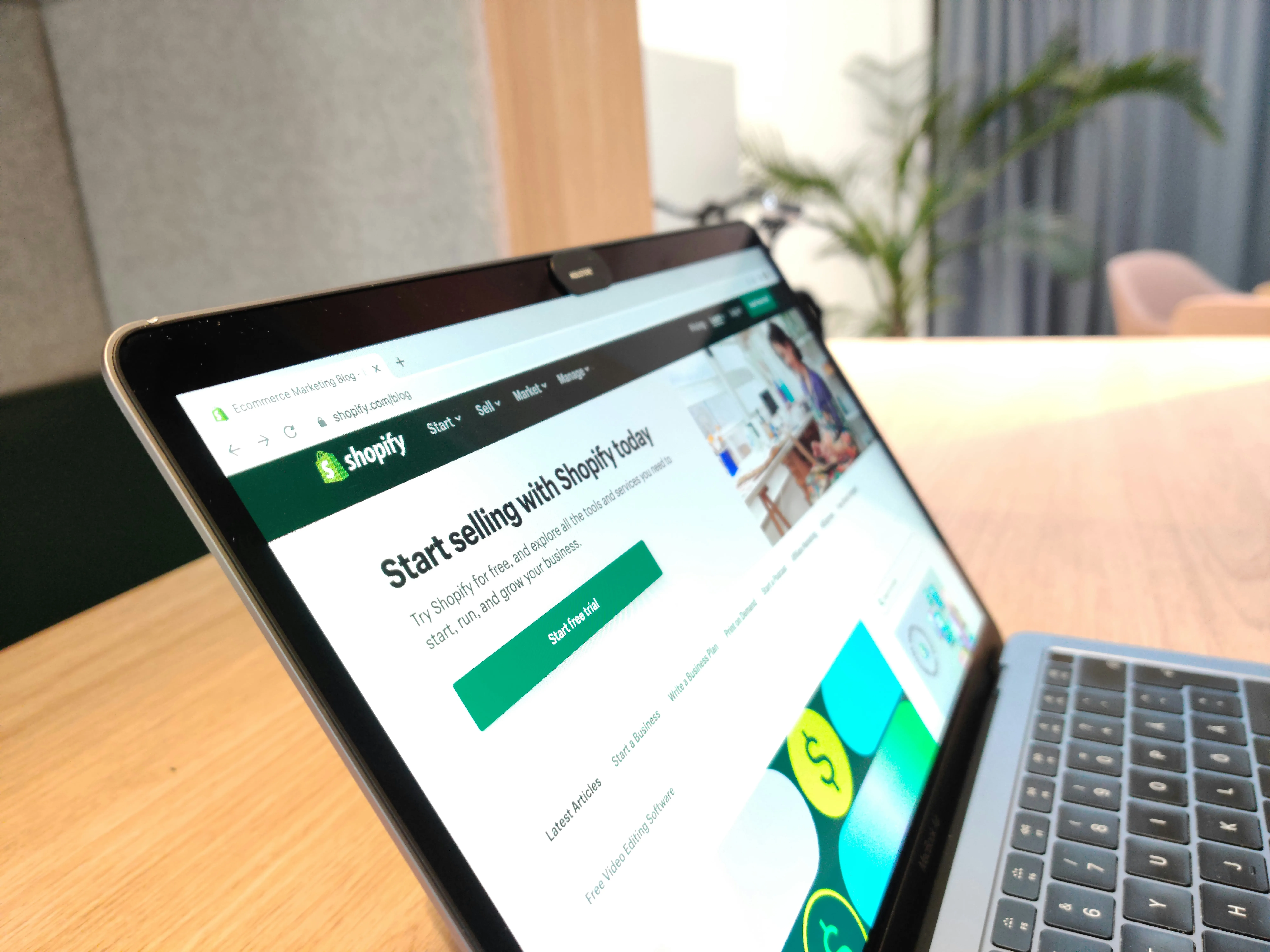 Lumina E-commerce